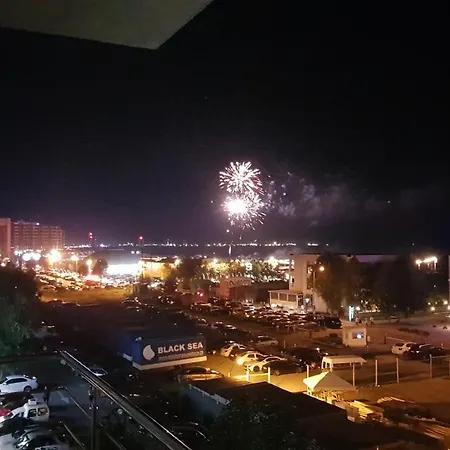 Apartment Deny Mamaia